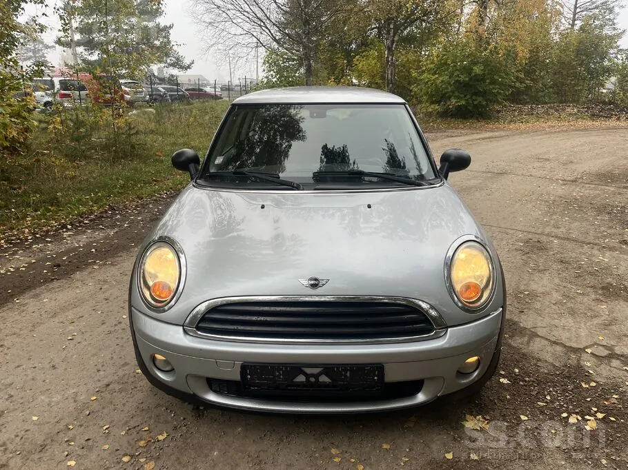 Mini One 2009 photo 3