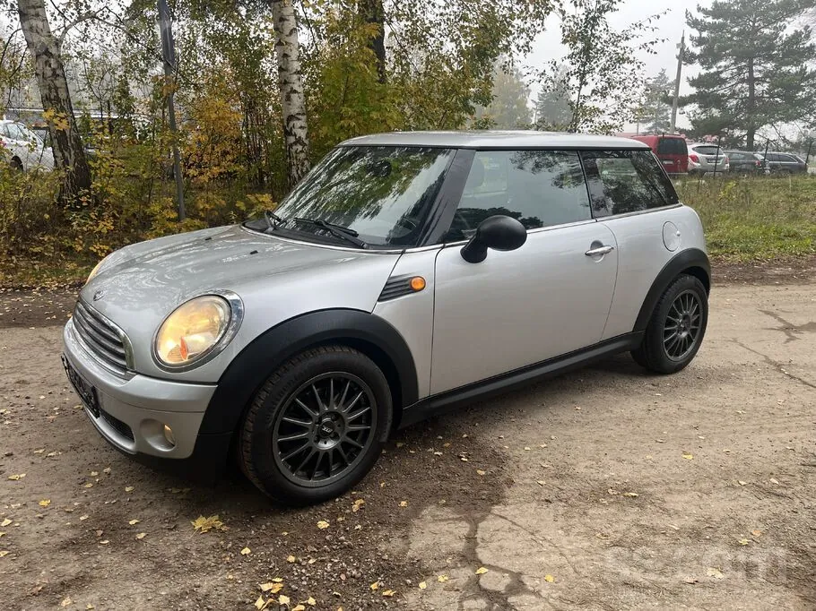 Mini One 2009 photo 2