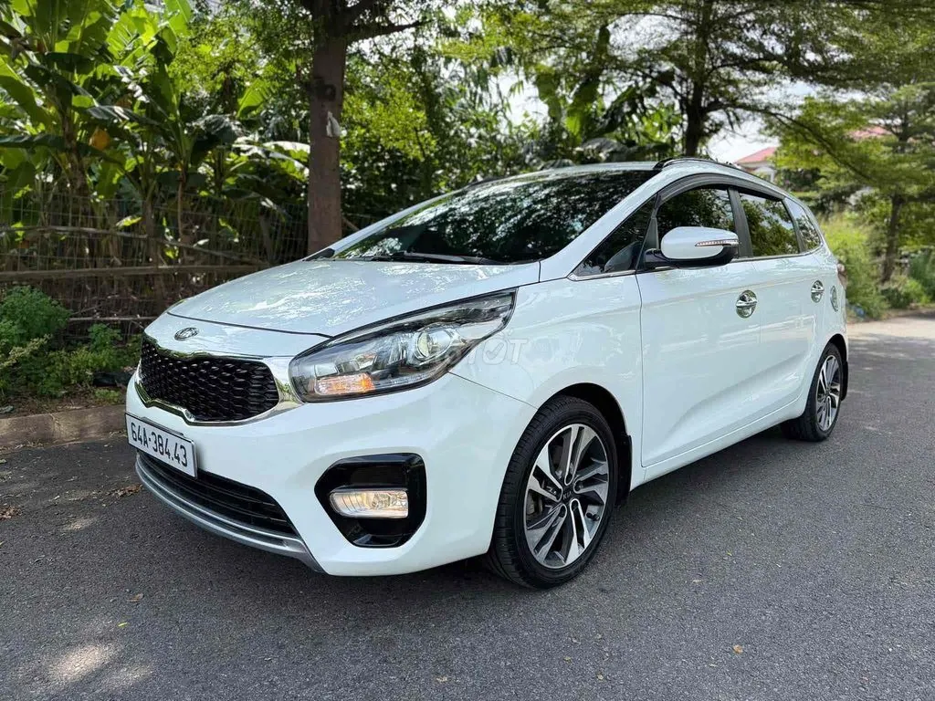 Kia Rondo 2019 photo 2