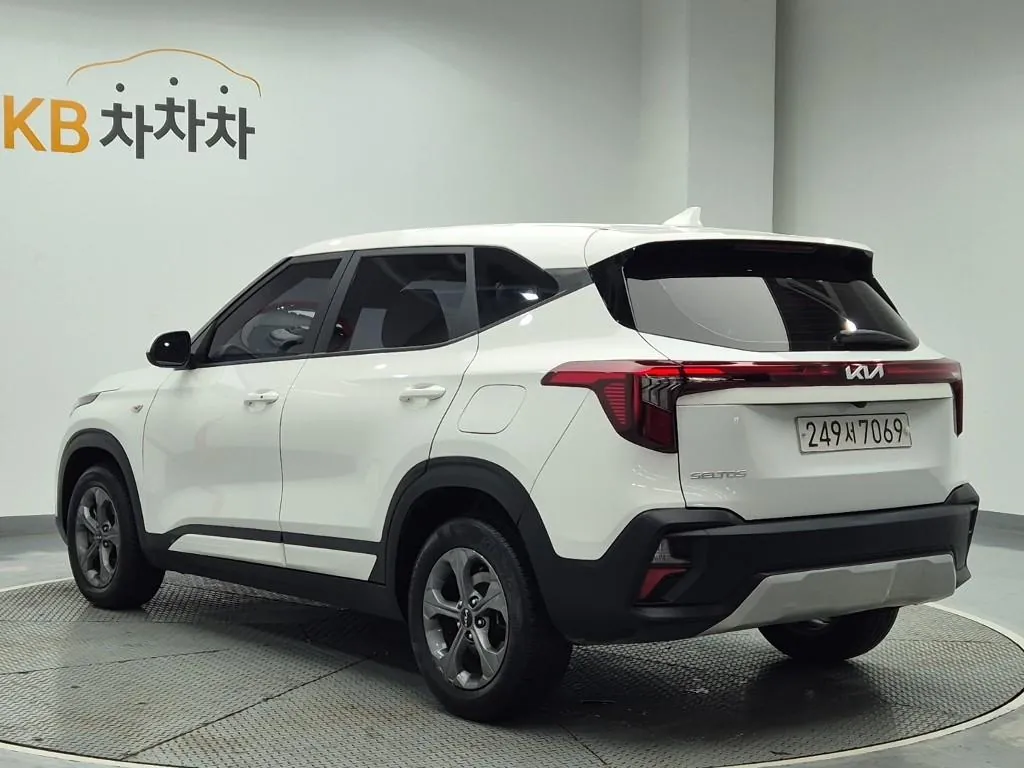 Kia Sorento 2023 photo 2
