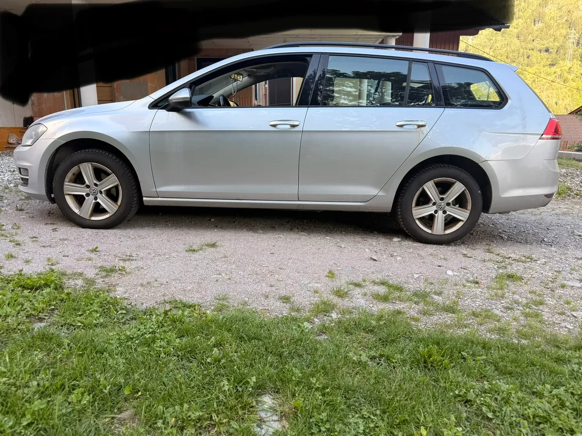 Volkswagen Golf 2014 photo 2