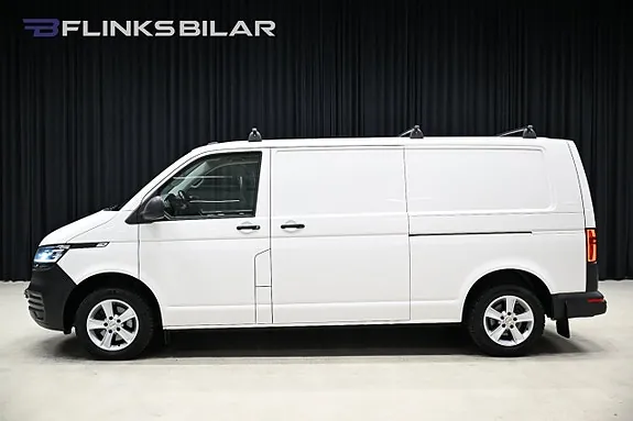 Volkswagen Transporter 2021 photo 2