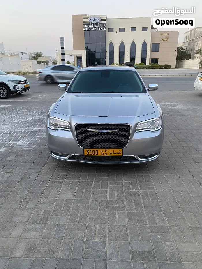 Chrysler 300 2018 photo 3