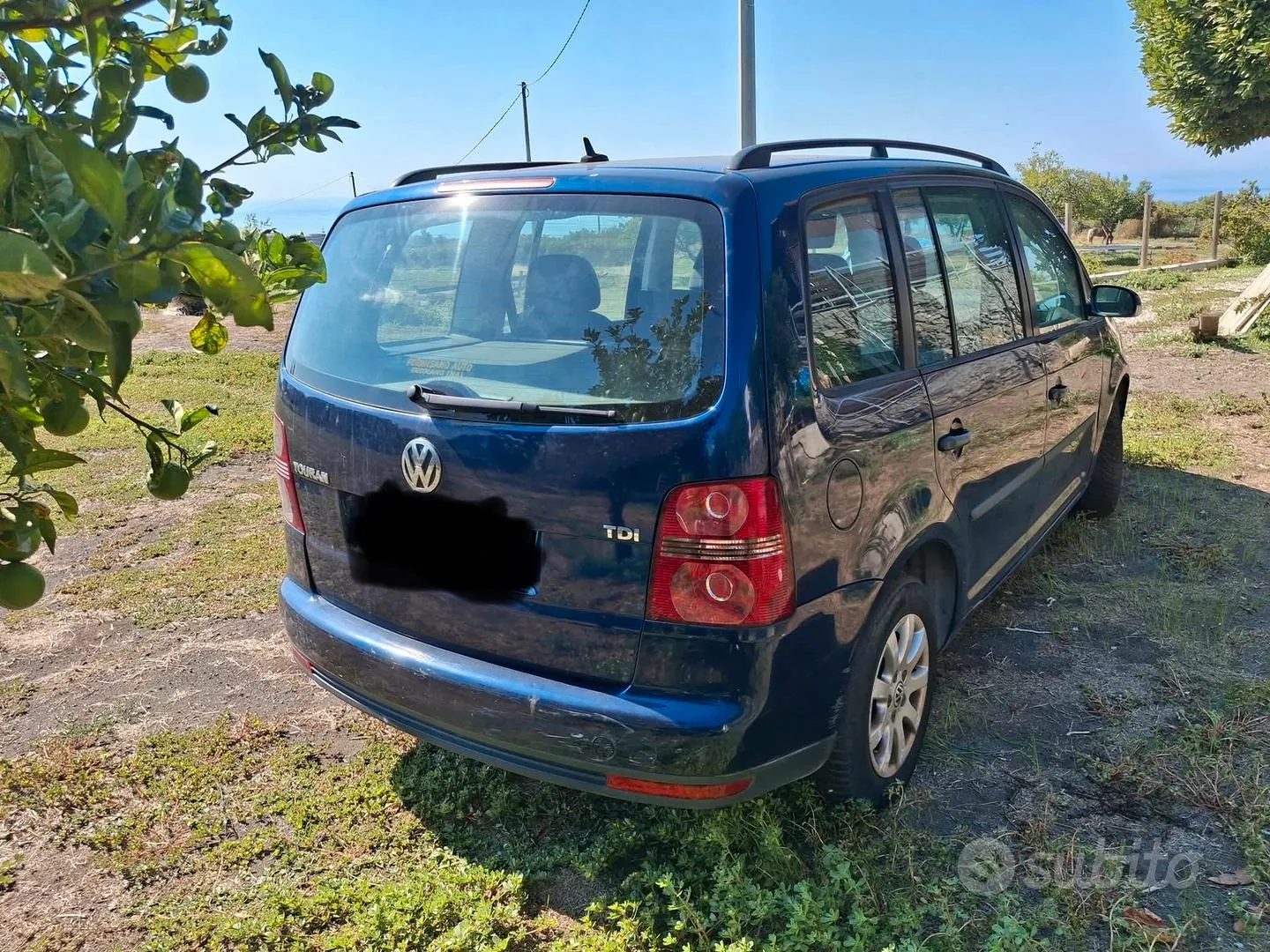 Volkswagen Touran 2013 photo 4