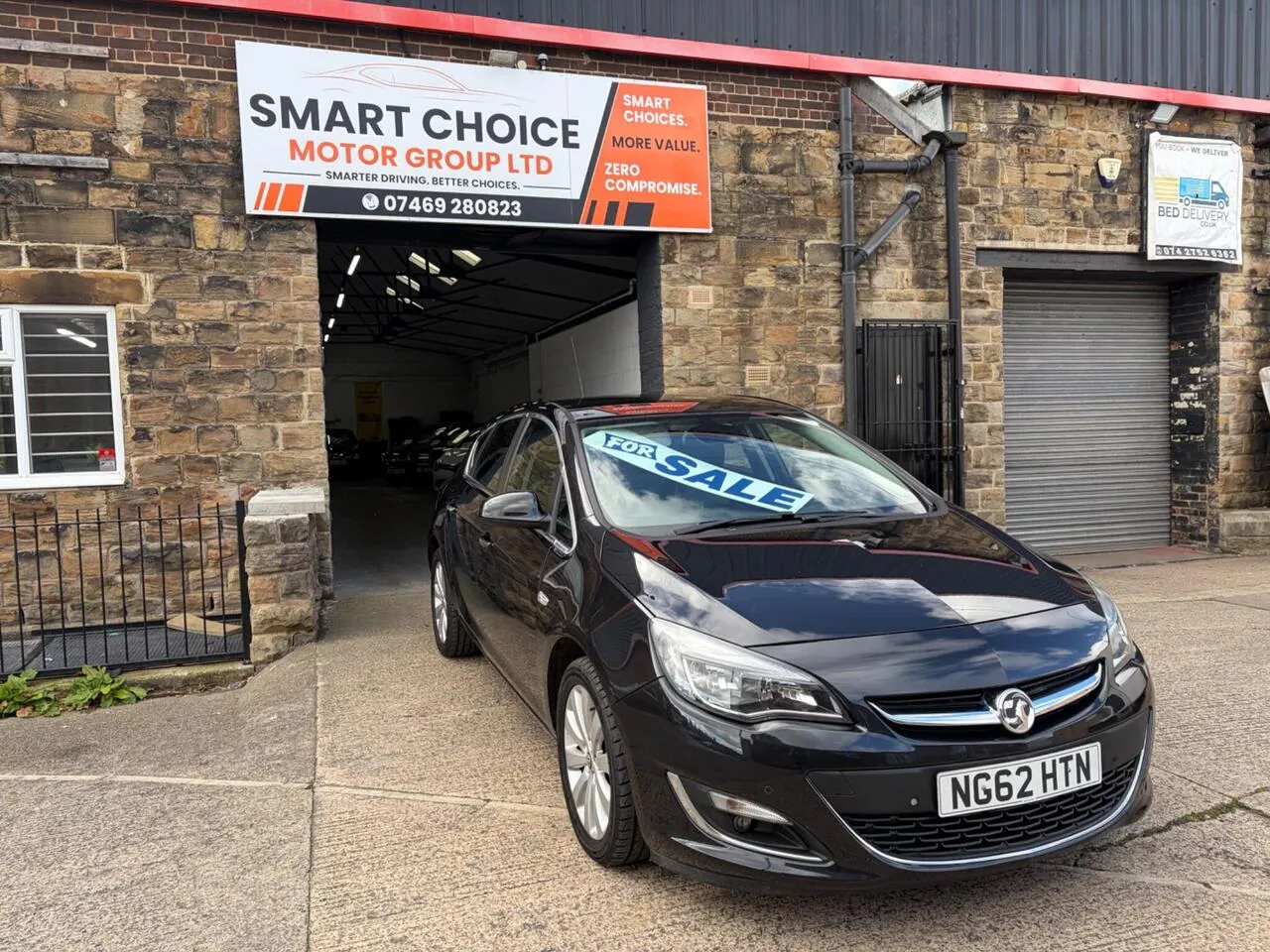 Vauxhall Astra 2013 photo 3