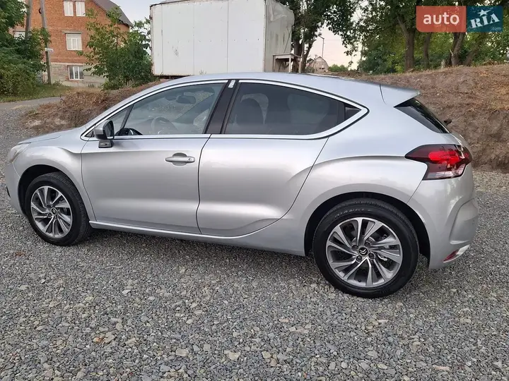 Citroen Ds4 2011 photo 5