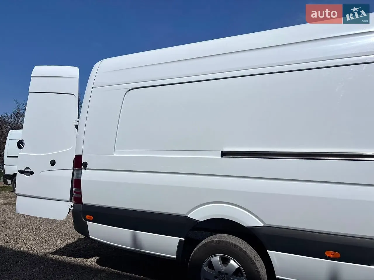 Mercedes-Benz Sprinter 2014 photo 2