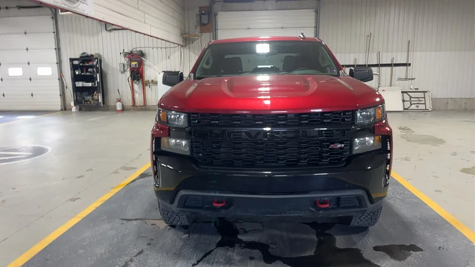 Chevrolet Silverado 2021 photo 2