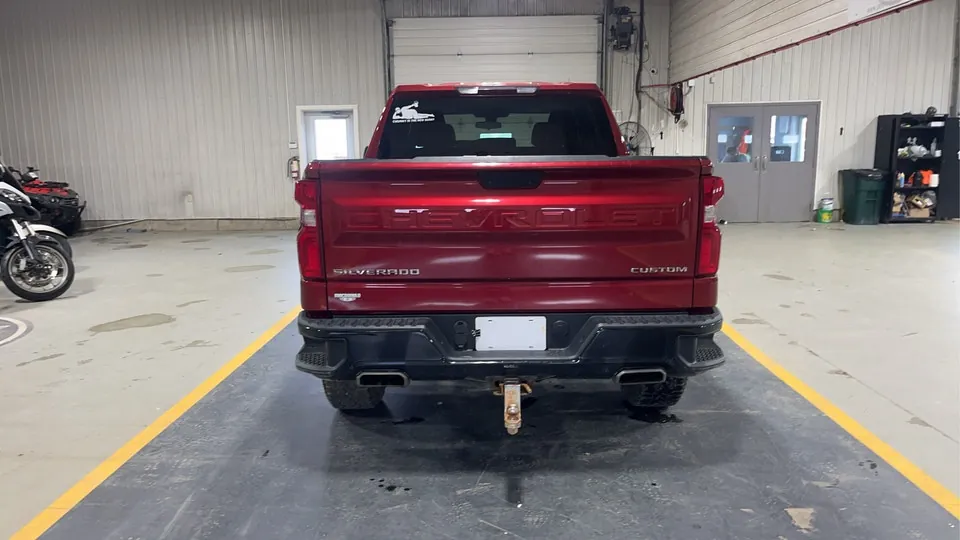 Chevrolet Silverado 2021 photo 5