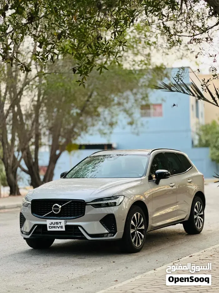 Volvo Xc60 2023 photo 4