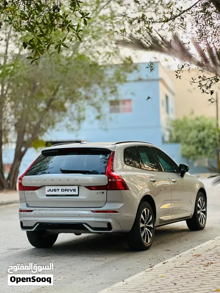 Volvo Xc60 2023 photo 3