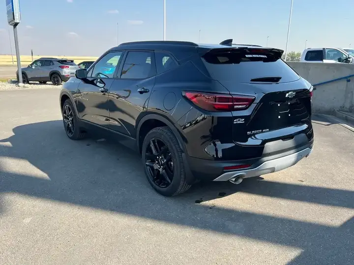 Chevrolet Blazer 2026 photo 3