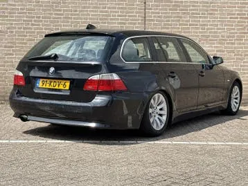 BMW 520I 2009 photo 2