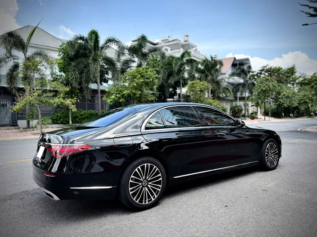 Mercedes-Benz S-Class 2022 photo 3