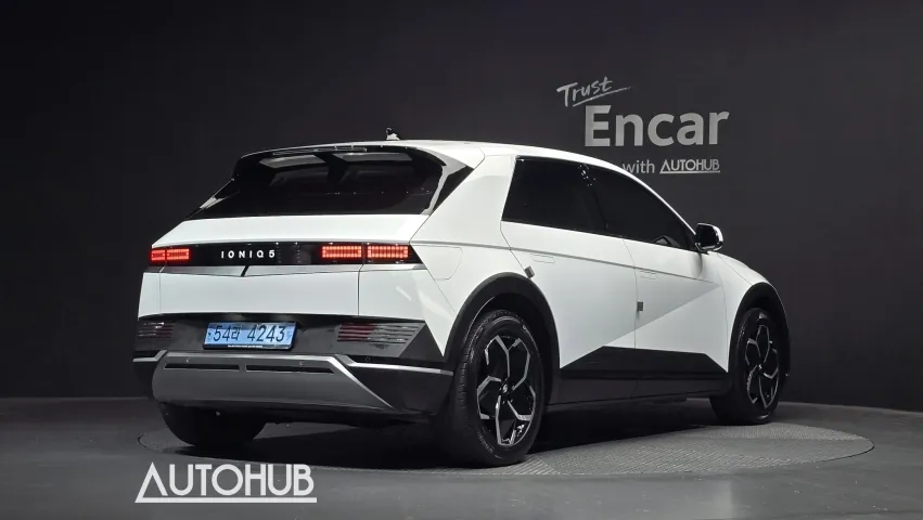 Hyundai Ioniq 5 2022 photo 2