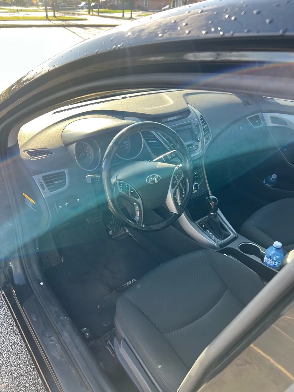 Hyundai Elantra 2015 photo 2