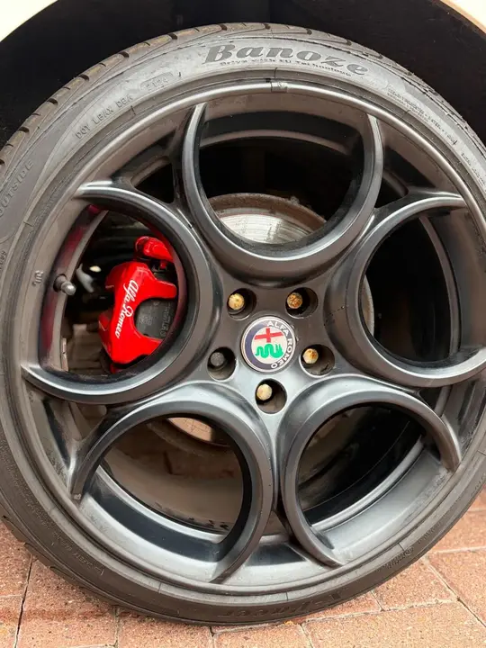 Alfa Romeo Giulietta 2012 photo 3