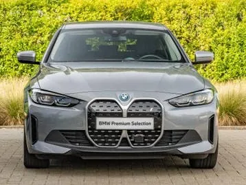 BMW I4 2025 photo 2