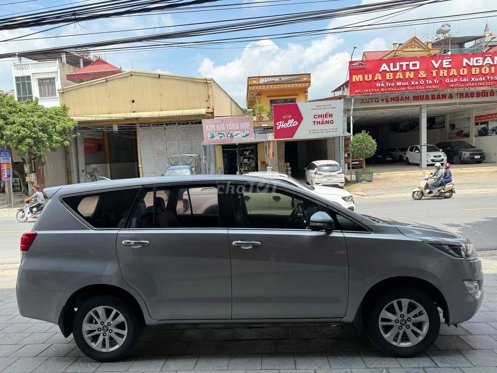 Toyota Innova 2017 photo 5