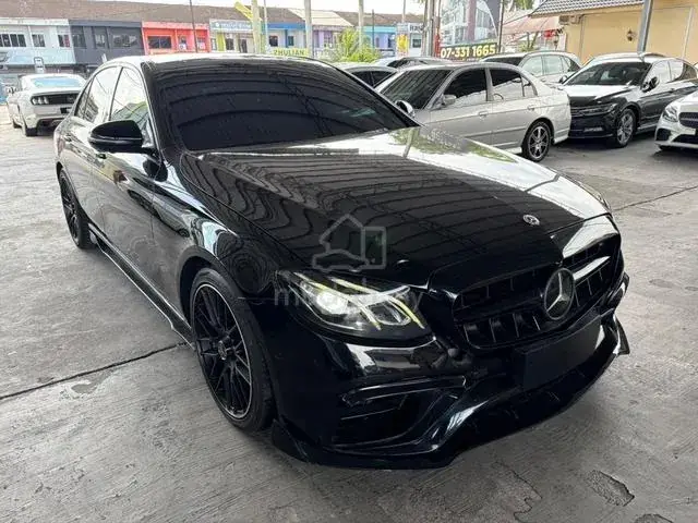 Mercedes-Benz E250