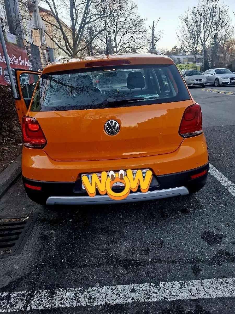 Volkswagen Polo 2012 photo 2