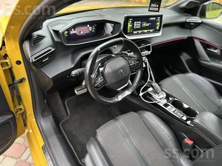 Peugeot 208 2020 photo 5