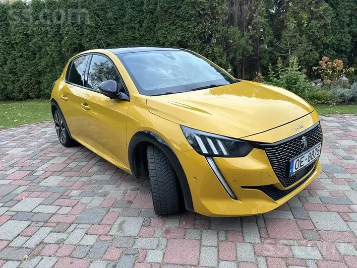 Peugeot 208 2020 photo 2