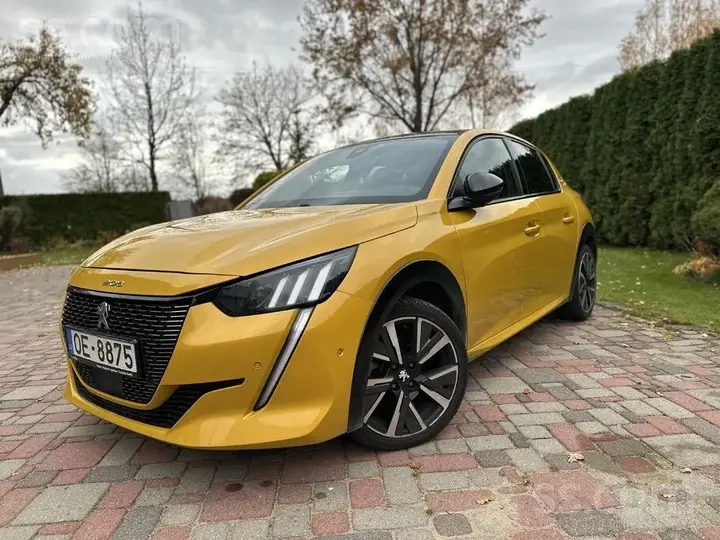 Peugeot 208 2020 photo 4