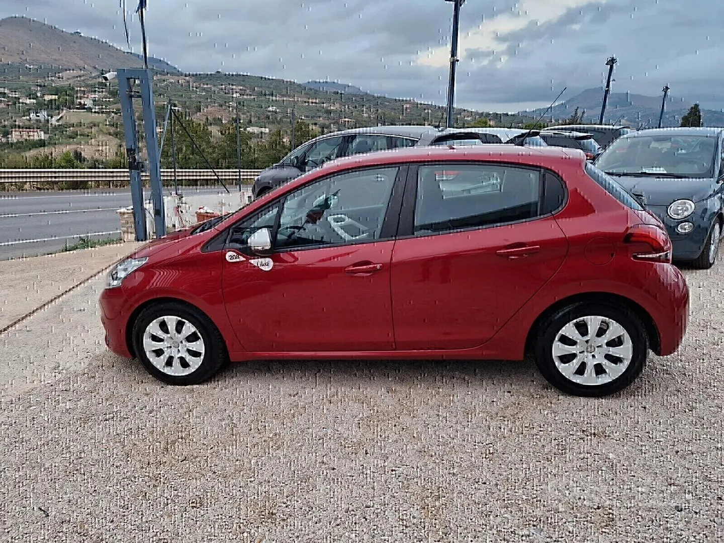 Peugeot 208 2017 photo 5