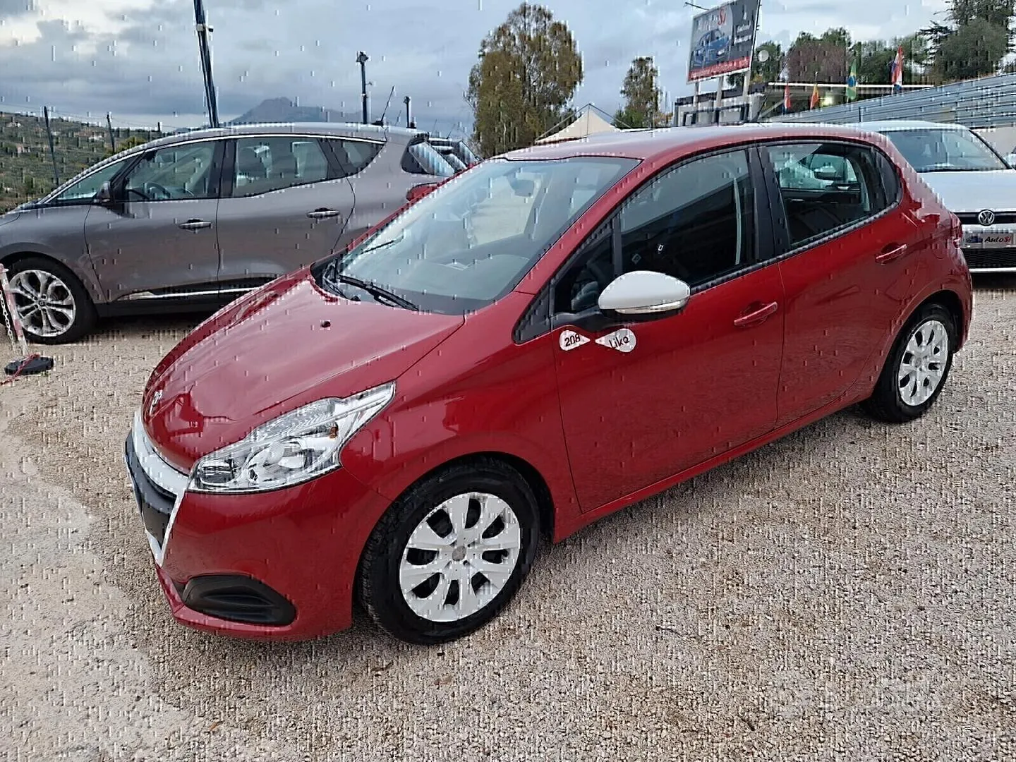 Peugeot 208 2017 photo 4