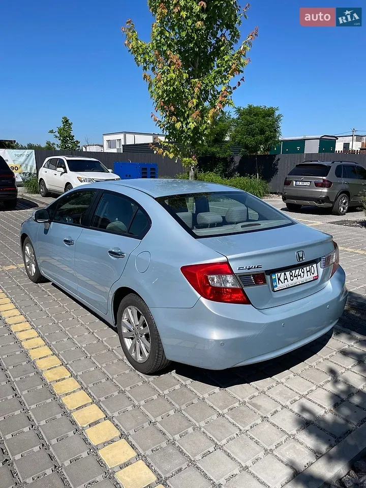 Honda Civic 2012 photo 5