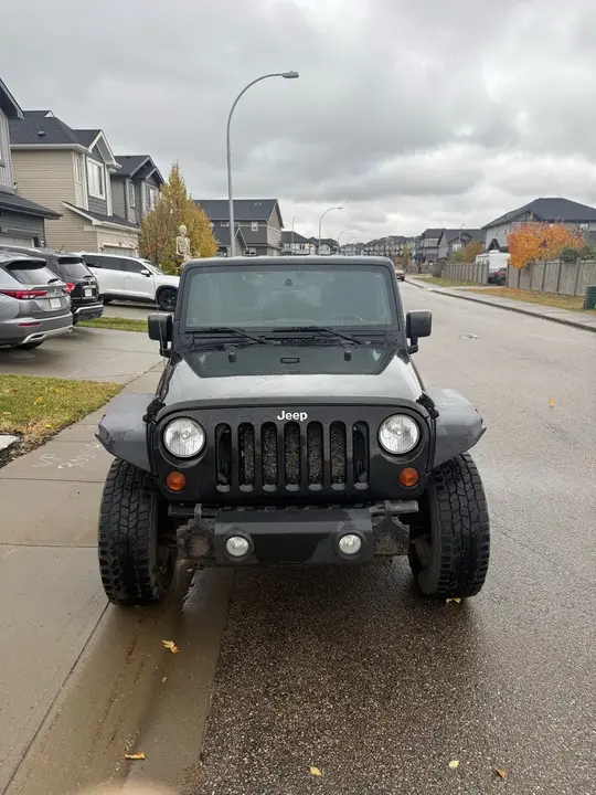 Jeep Wrangler 2011 photo 2
