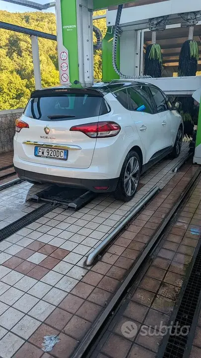 Renault Scenic 2019 photo 2