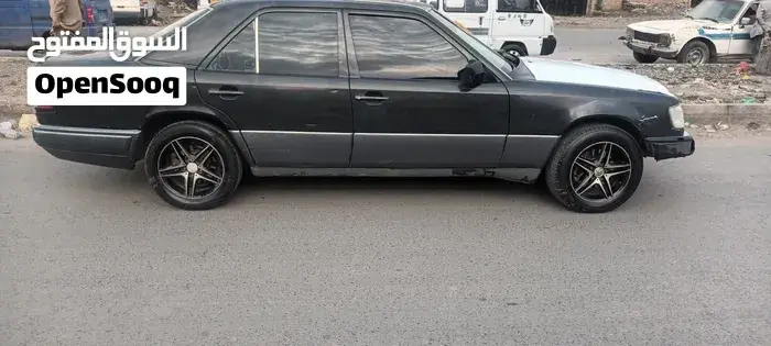 Mercedes-Benz E-Class 1995 photo 4