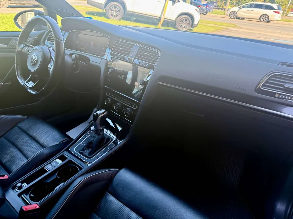 Volkswagen Golf R 2018 photo 4