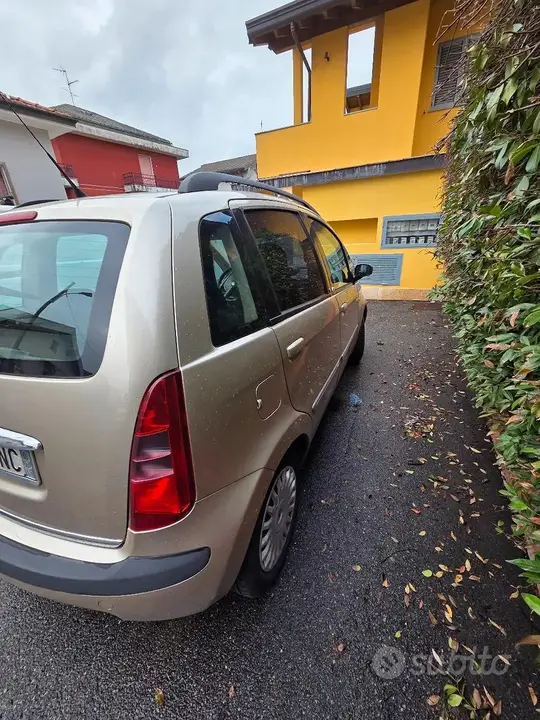 Lancia Musa 2007 photo 4