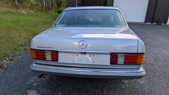 Mercedes-Benz 380 Se 1981 photo 5