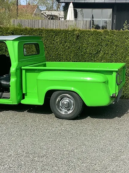 Chevrolet C10 1960 photo 4