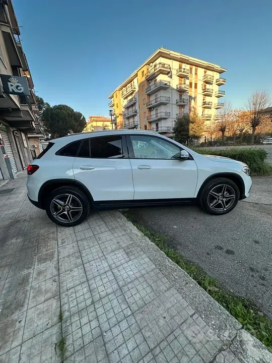 Mercedes-Benz Gla 2022 photo 5