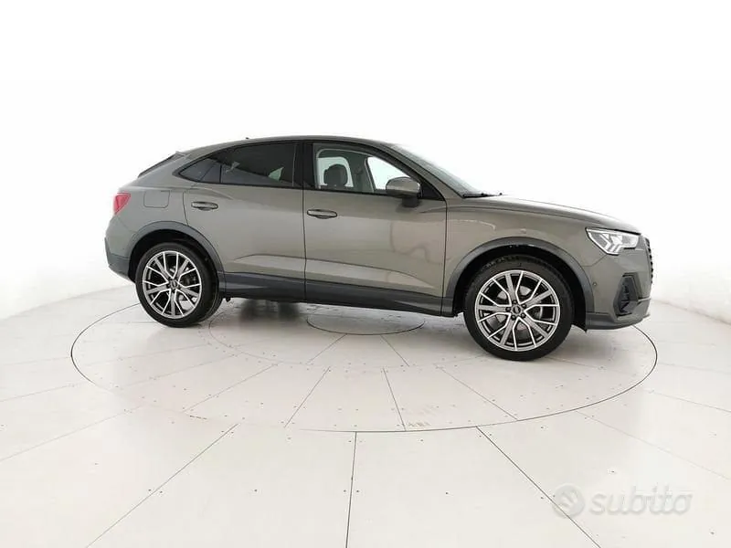 Audi Q3 2026 photo 4