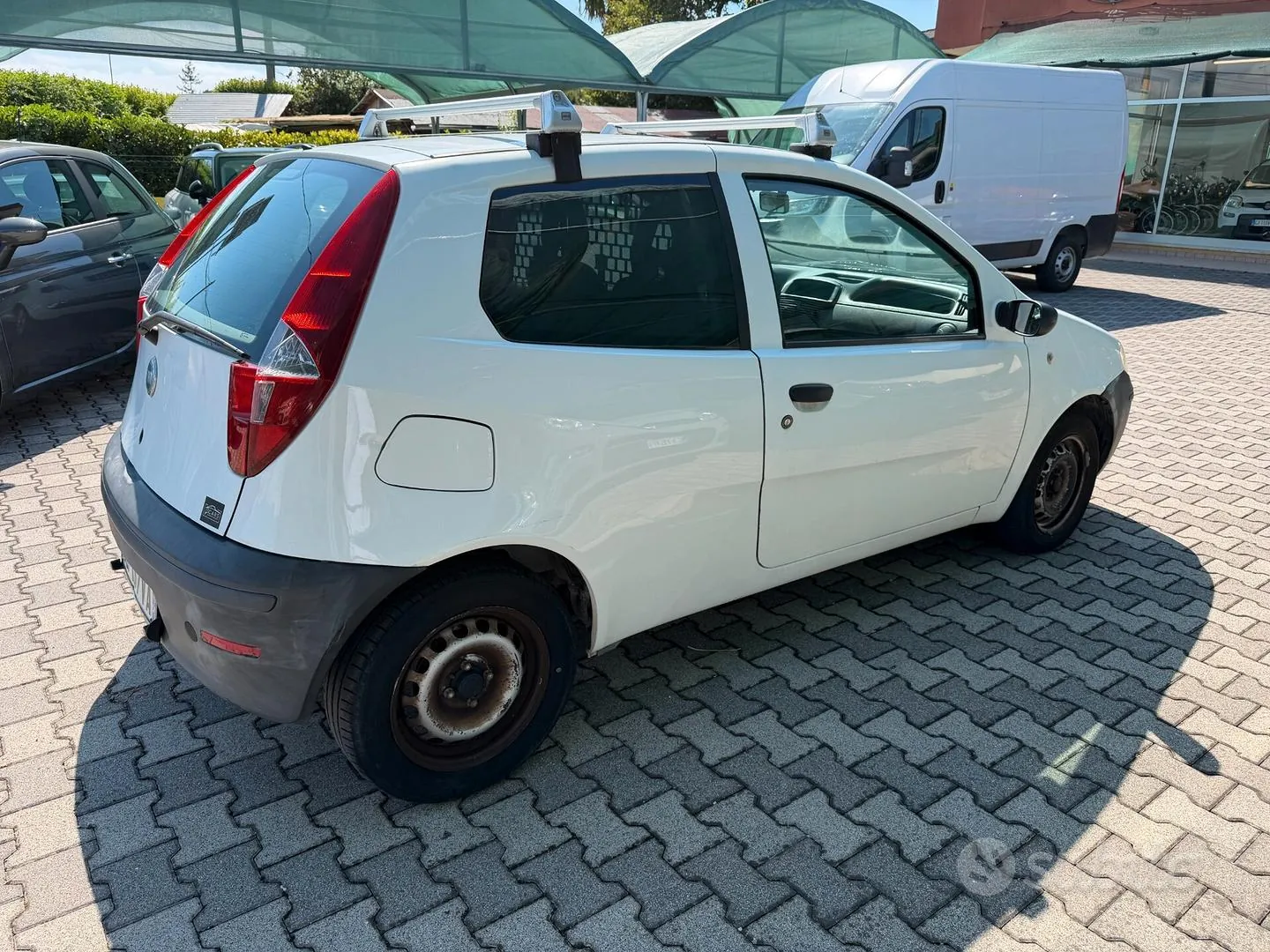 Fiat Punto 2004 photo 4