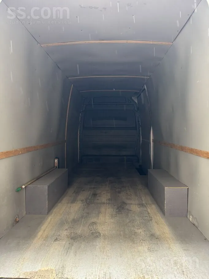Volkswagen Crafter 2012 photo 4