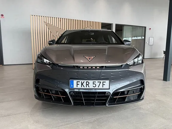 Cupra Tavascan 2025 photo 2
