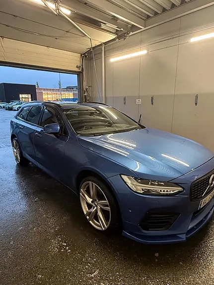 Volvo V90