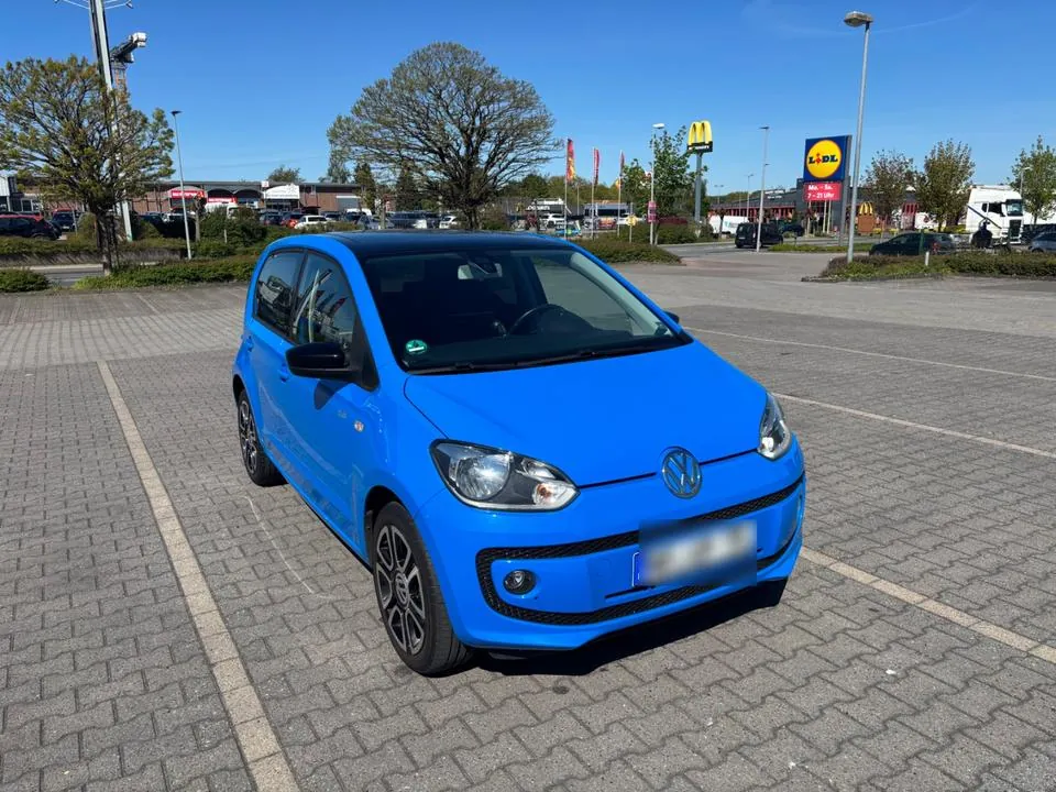 Volkswagen Up