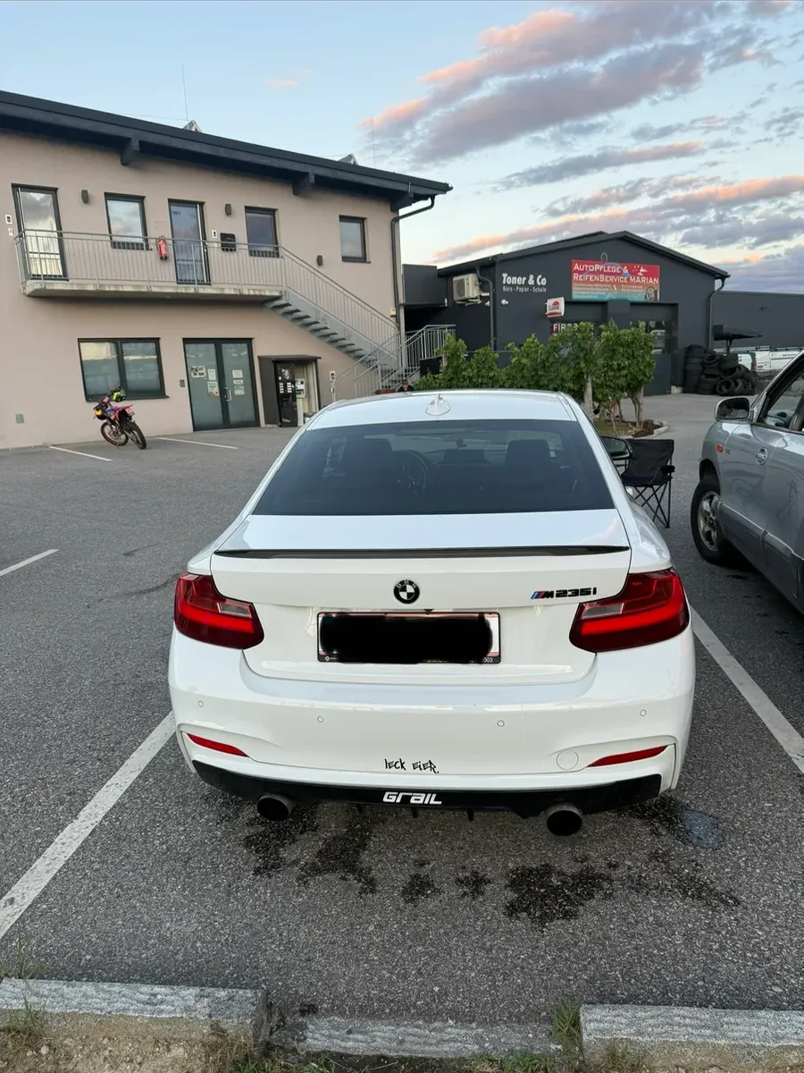 BMW M235I