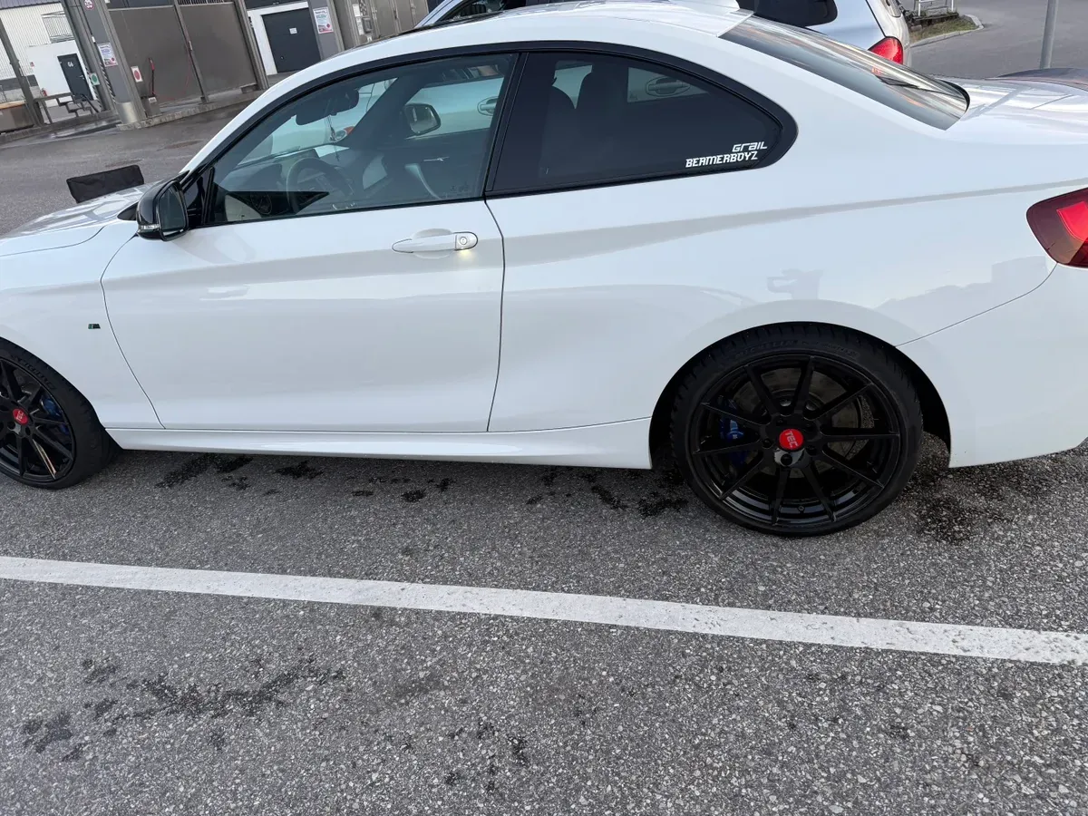 BMW M235I 2014 photo 3
