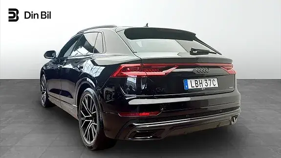 Audi Q8 2023 photo 3