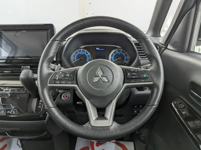 Mitsubishi Delica Mi 2023 photo 3