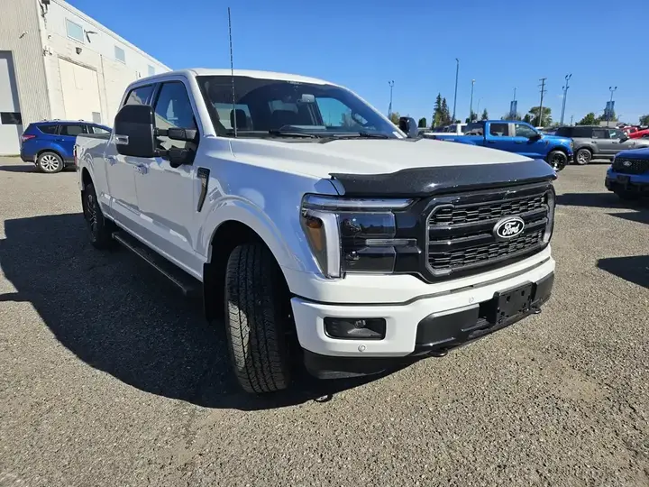 Ford F-150 2026 photo 3